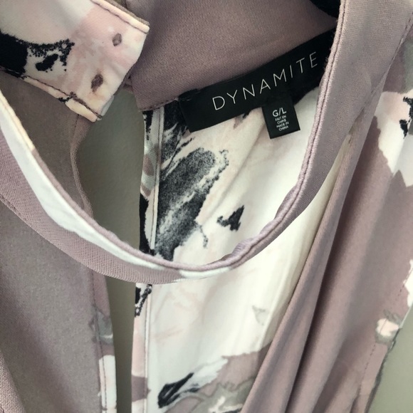 Dynamite Mauve Floral Dress - Picture 3 of 3